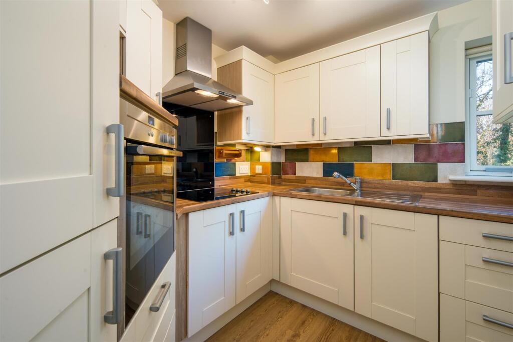 Apartment in Bembridge, Isle of Wight - View 2