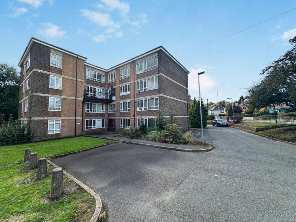 Aldersley Road, Wolverhampton, WV6