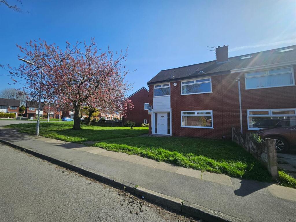 Main image of property: Derwent Road, Farnworth