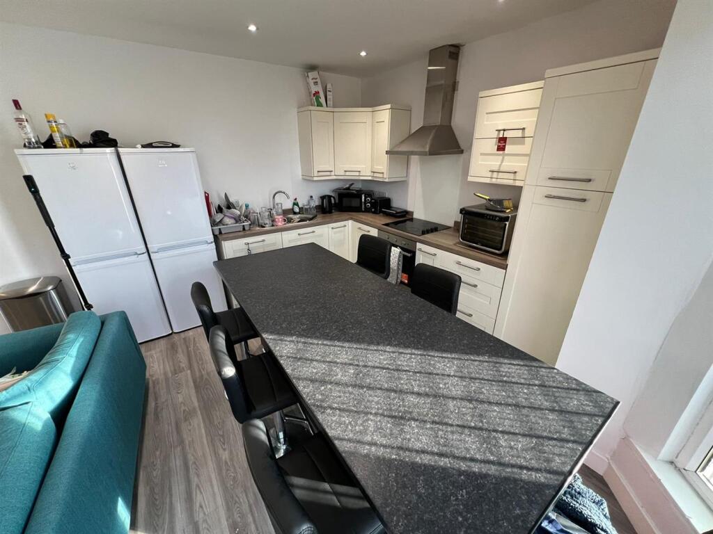 House in Leeds - View 3