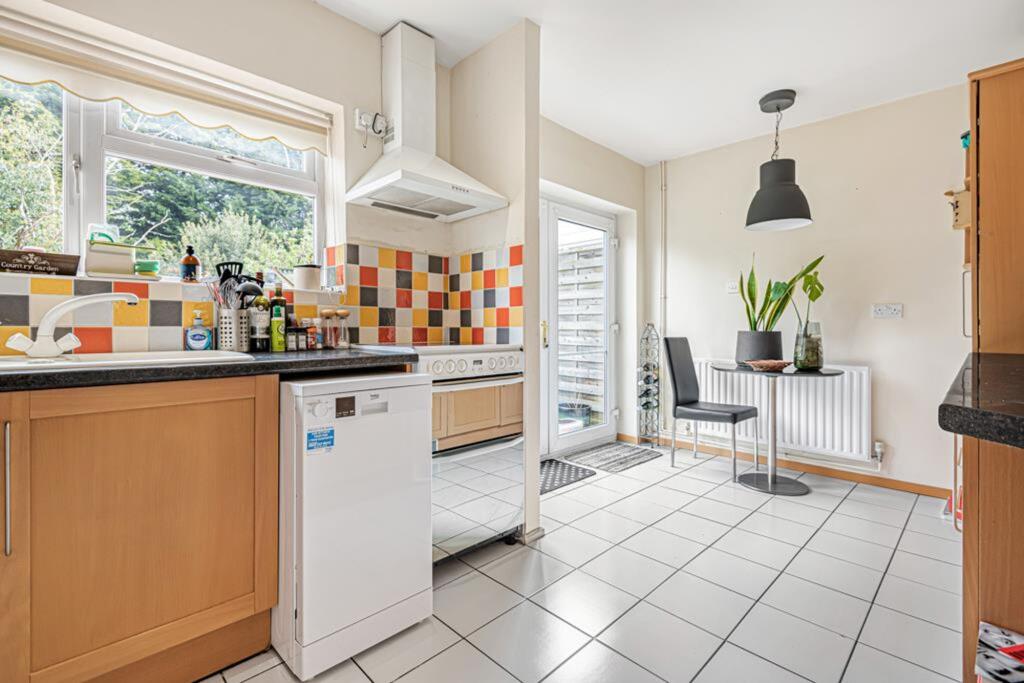 Tudor Way, Hertford, SG14 photo 2