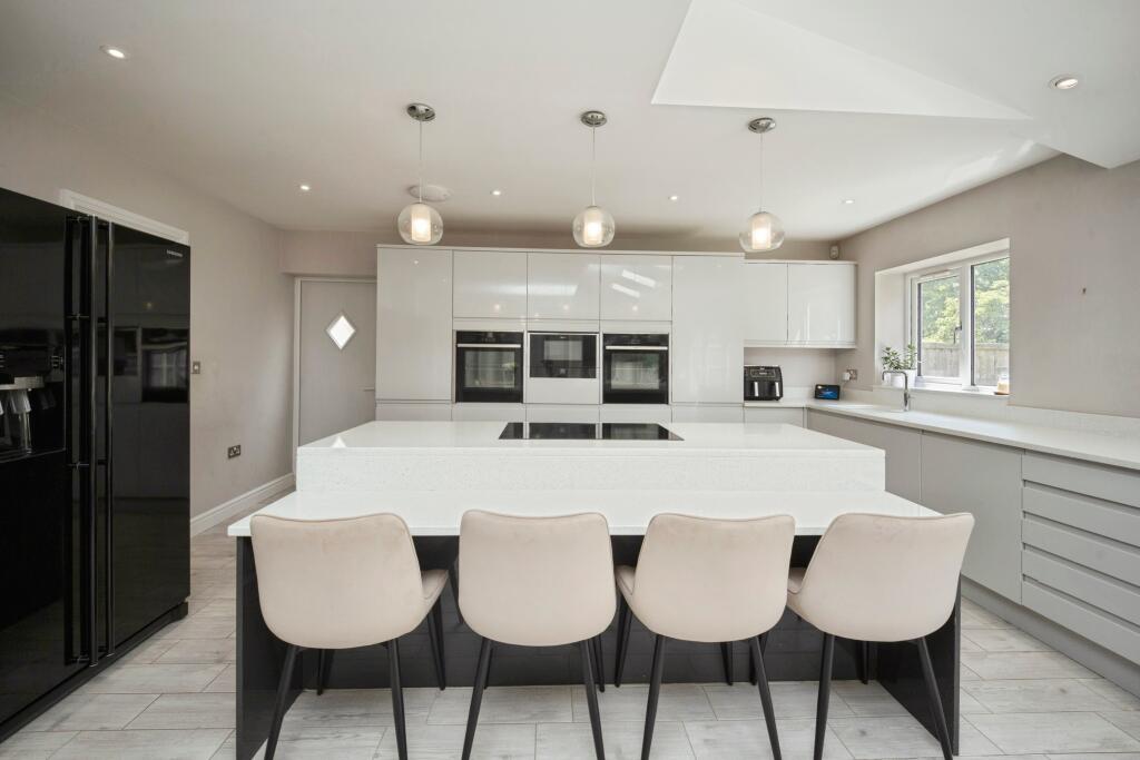 House in Solihull, Shirley - View 5