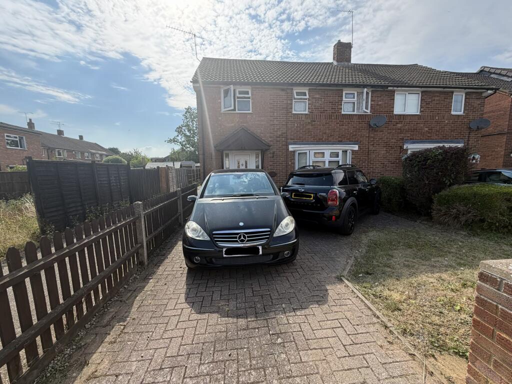 Main image of property: Ravensthorpe, LU2