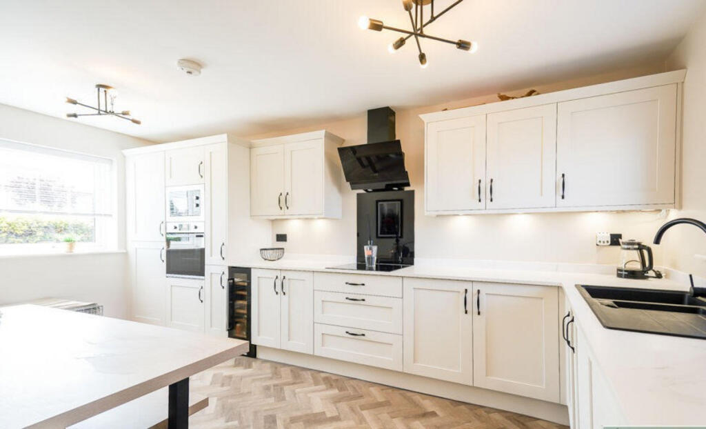 House in Sunderland - View 4