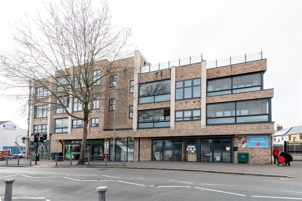 Main image of property: Chingford Mount Road, Chingford
