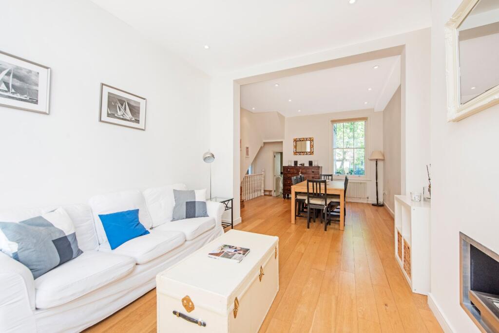 Main image of property: Warriner Gardens, London, SW11