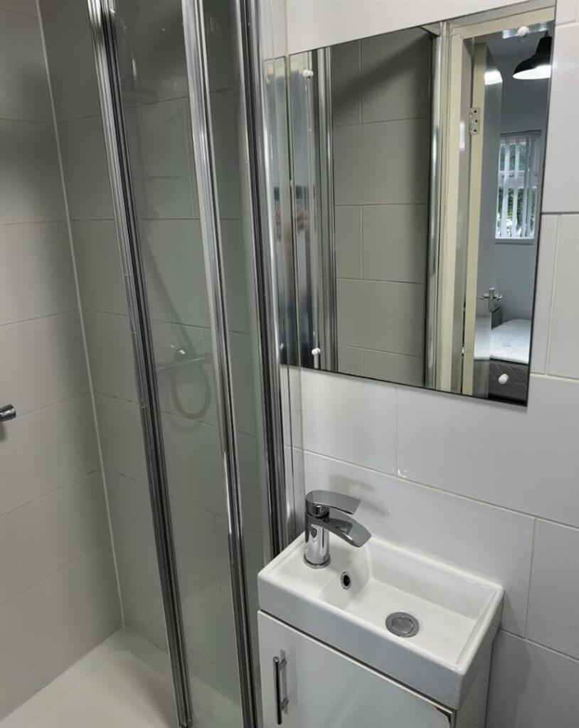 Additional image 31 of Daisy Road, Birmingham