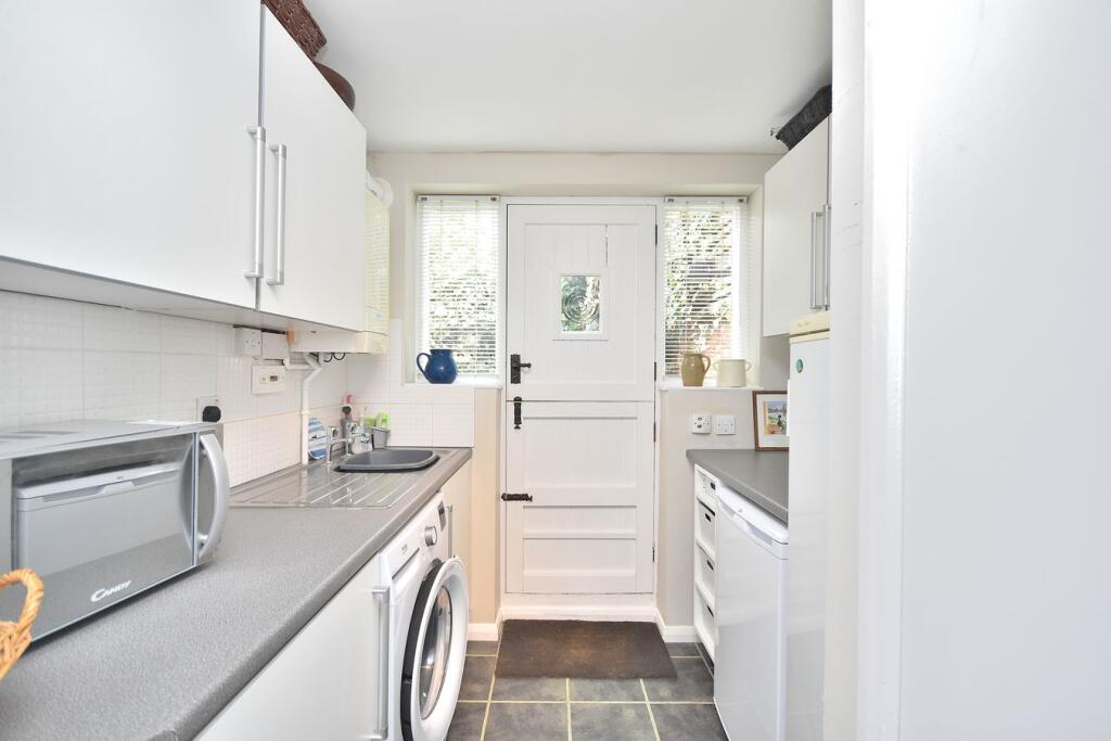 House in Northampton - View 5