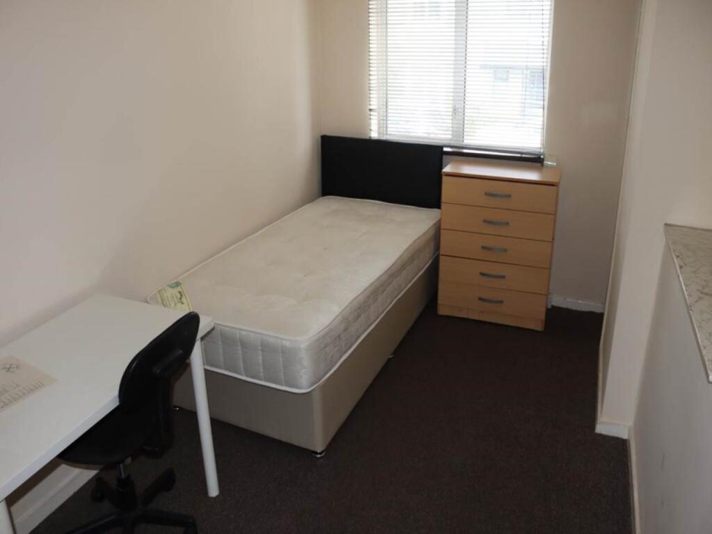 Additional image 7 of Furzen Crescent, Hatfield, Hertfordshire