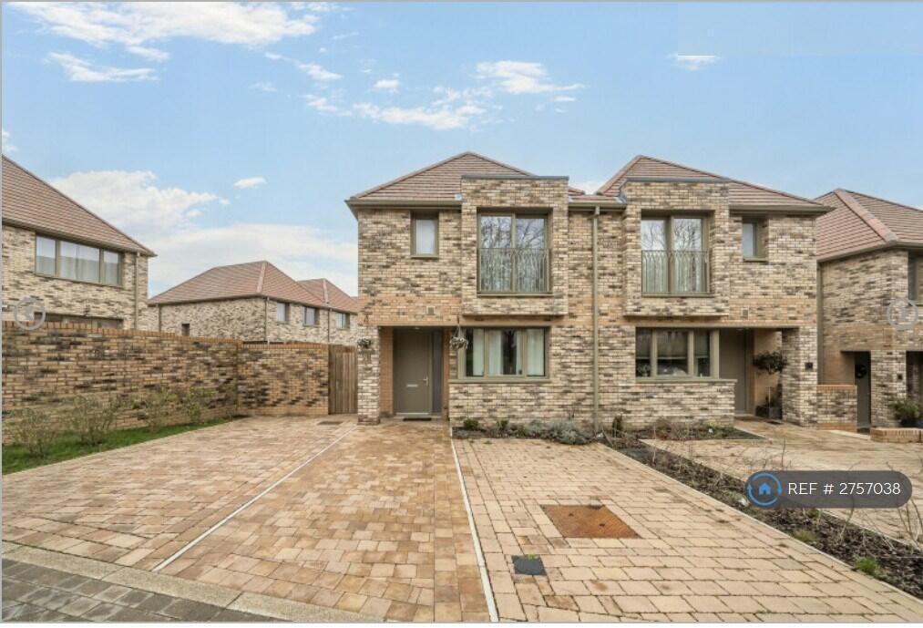 Main image of property: MC LEAN DRIVE, Headington, OX3