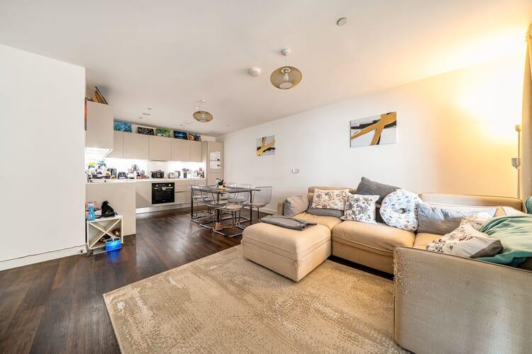 Apartment in London - View 4