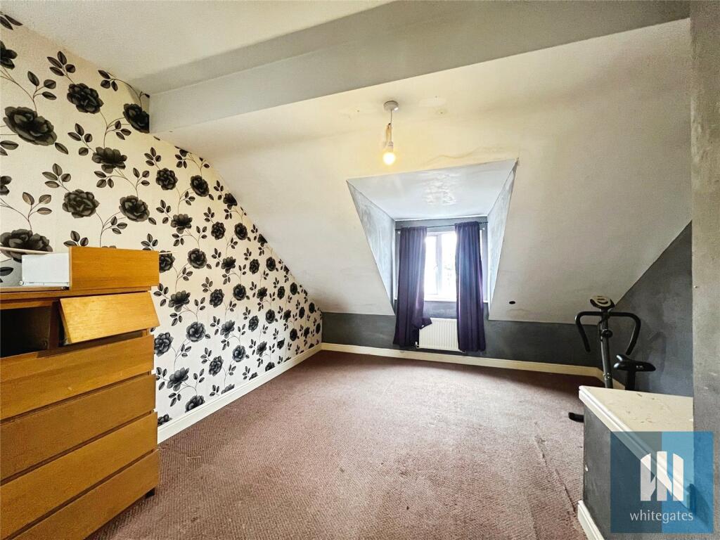 House in Kirklees, West Yorkshire - More