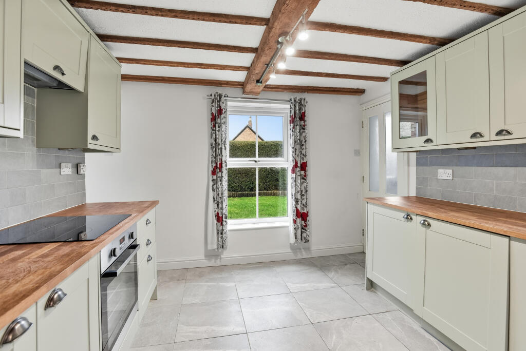 South Parade, Harbury CV33 - View 5