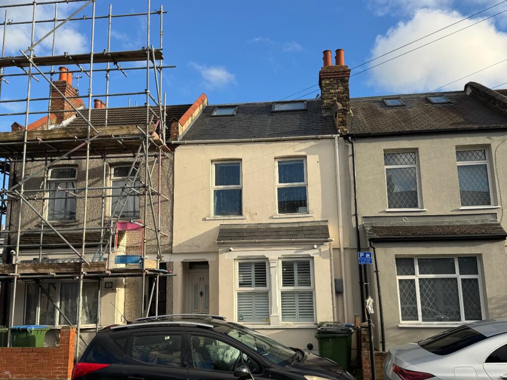 Swingate Lane, Plumstead, London, SE18 2DB