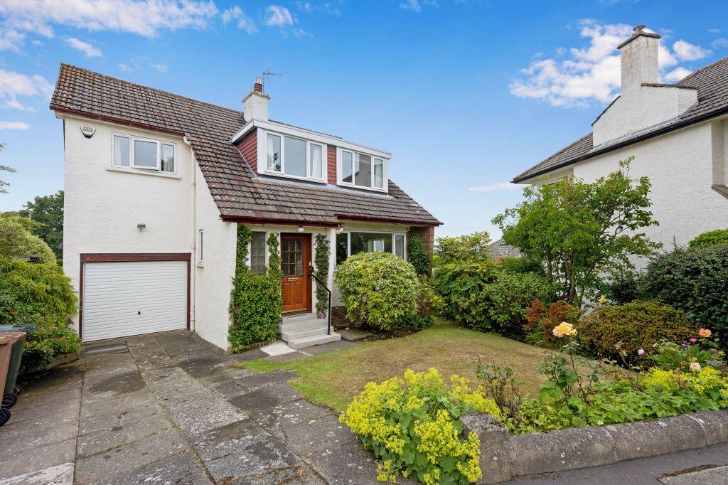 4-bed detached on 56 Caiystane Terrace, Fairmilehead, Edinburgh, EH10 6SW, £500,000