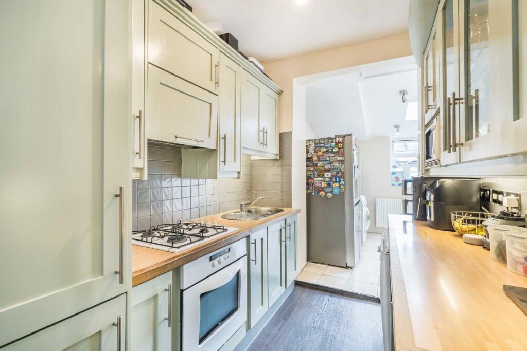 House in London - View 4