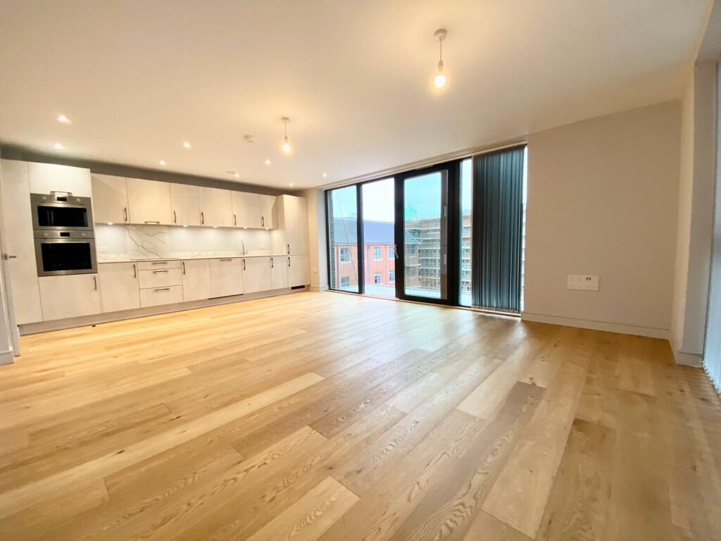 Apartment in Bristol - More