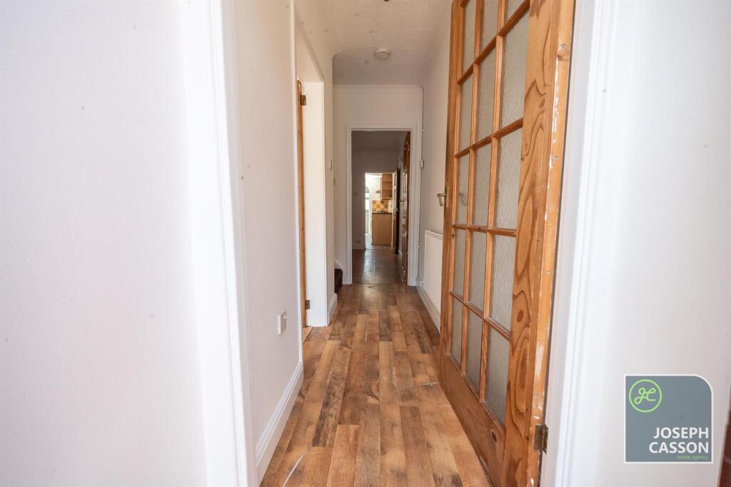 Wellington Road, Bridgwater, TA6 photo 2