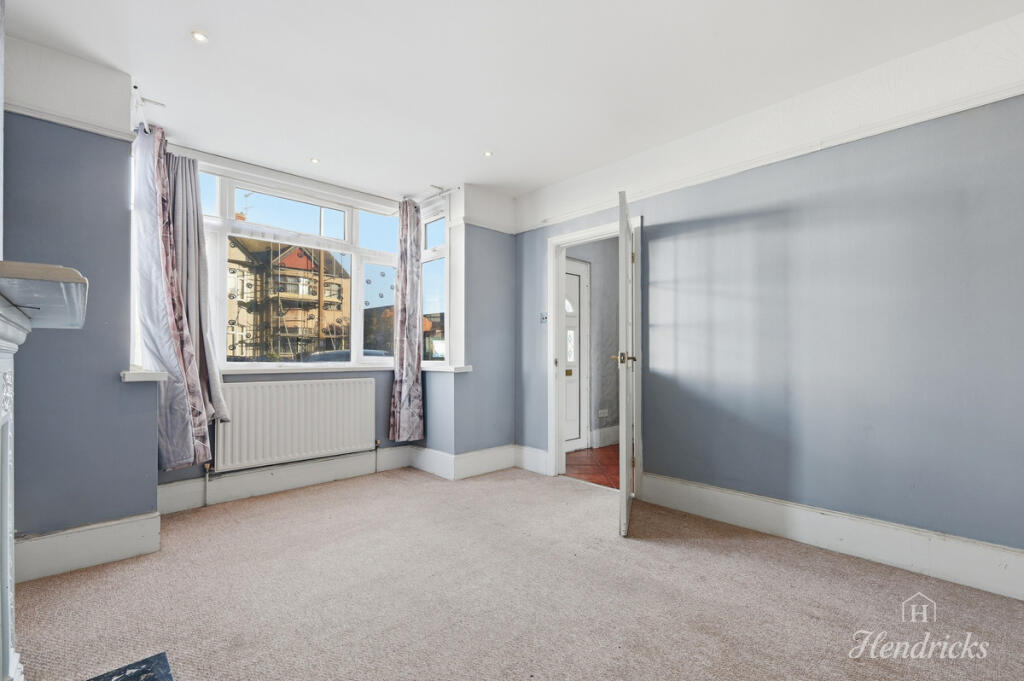 Hamstel Road, Southend-on-sea, SS2 4 photo 3