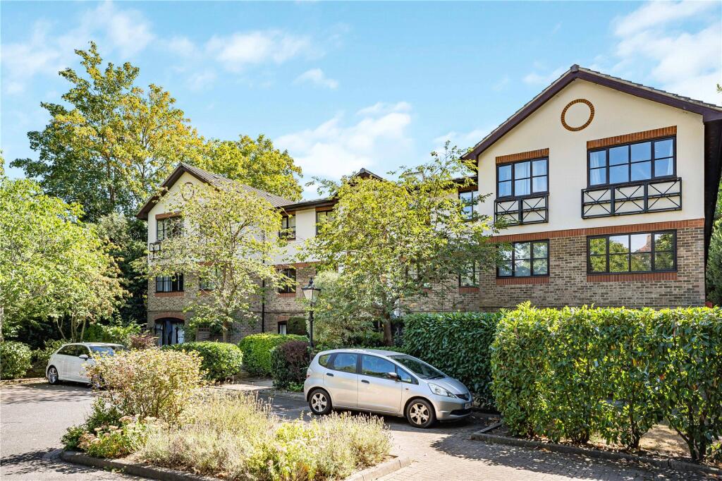 Main image of property: Parkside, London, SW19