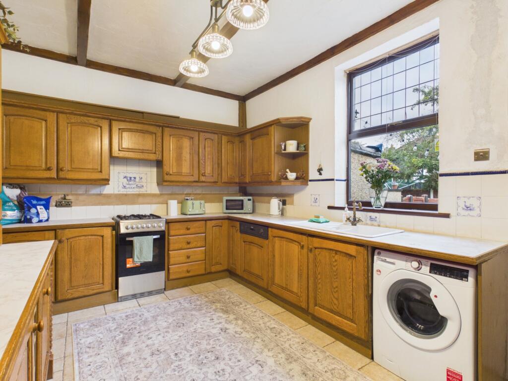 Apartment in Stockport - View 5