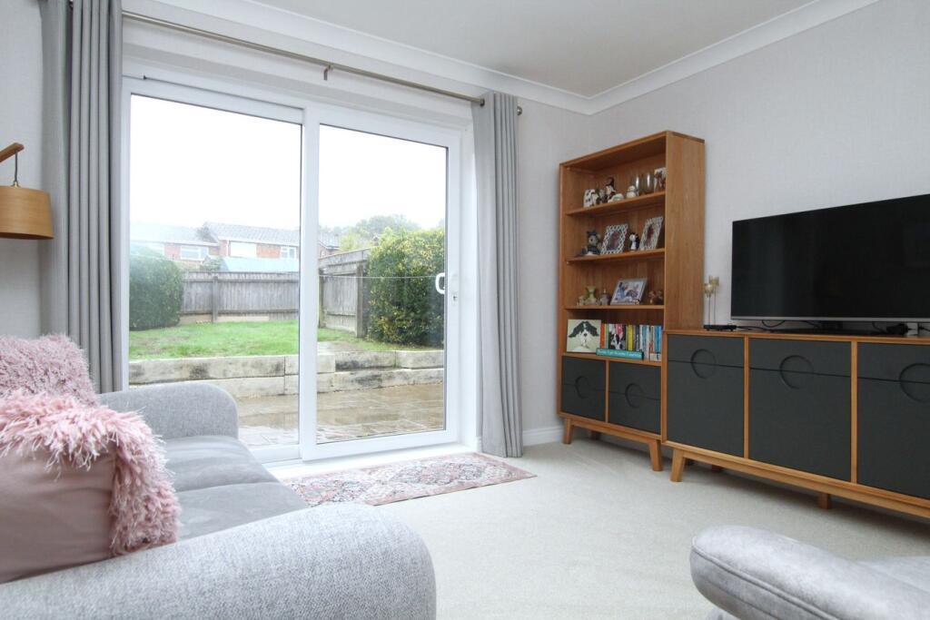 Moor View Road, Oakdale, POOLE, BH15 photo 4