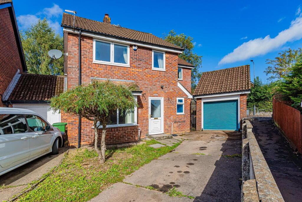 House in Cardiff, Thornhill