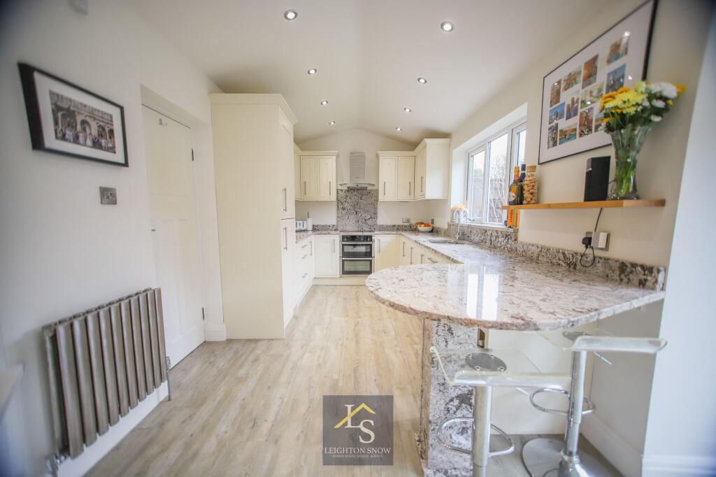 Midland Road, Bramhall, SK7 photo 3
