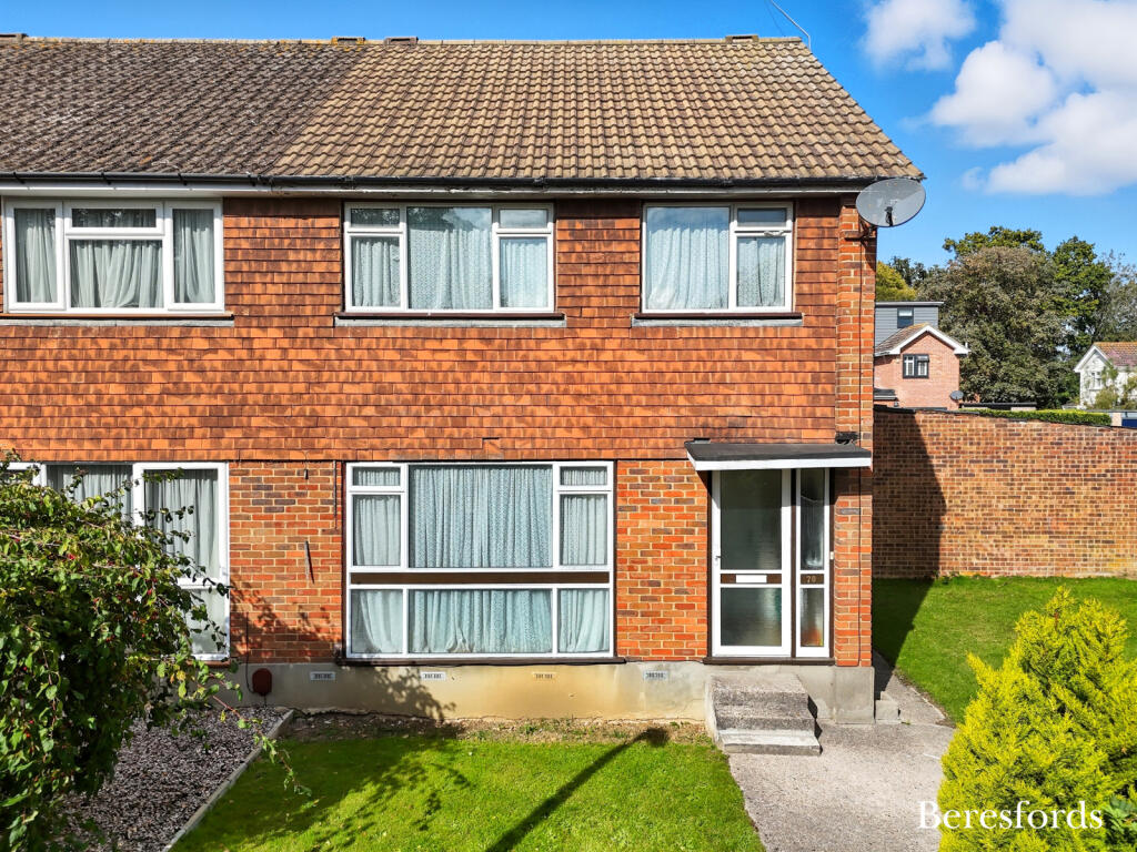 3-bed terraced on Rayleigh Road, Hutton, CM13, £550,000