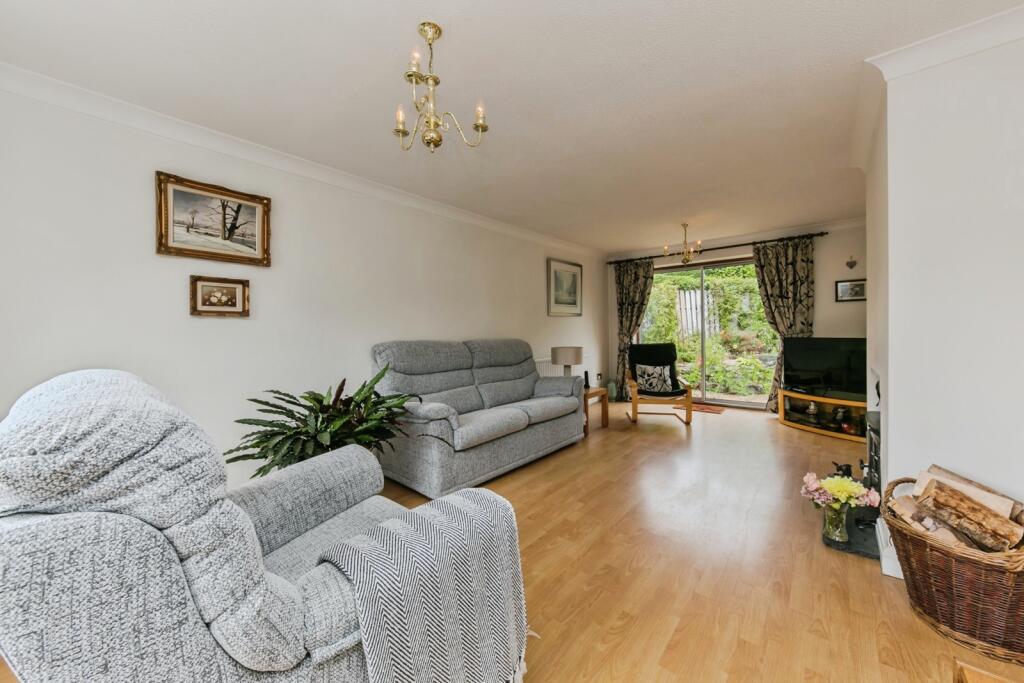House in Cuddington, Cheshire West and Chester - View 2