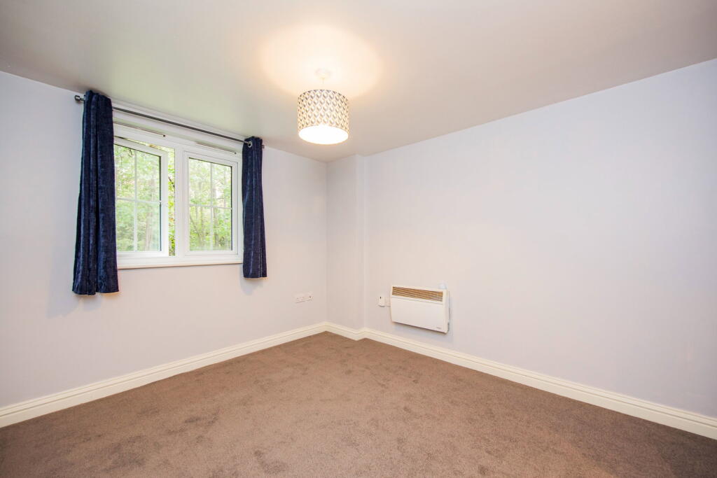 Dougall Close, Tunbridge Wells photo 3