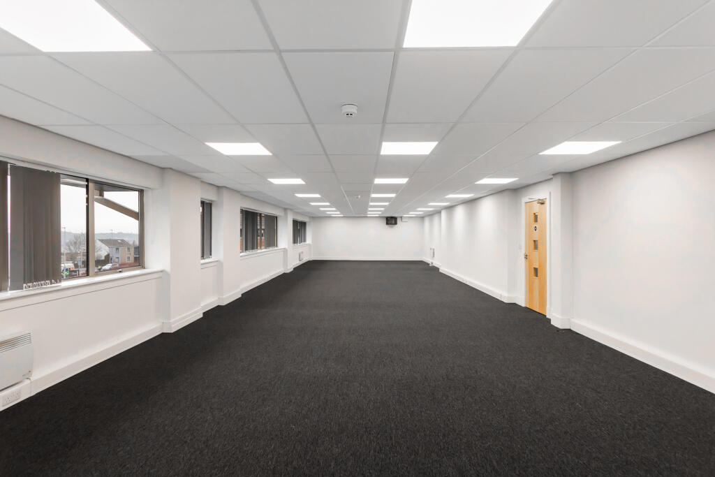 Suite 16i