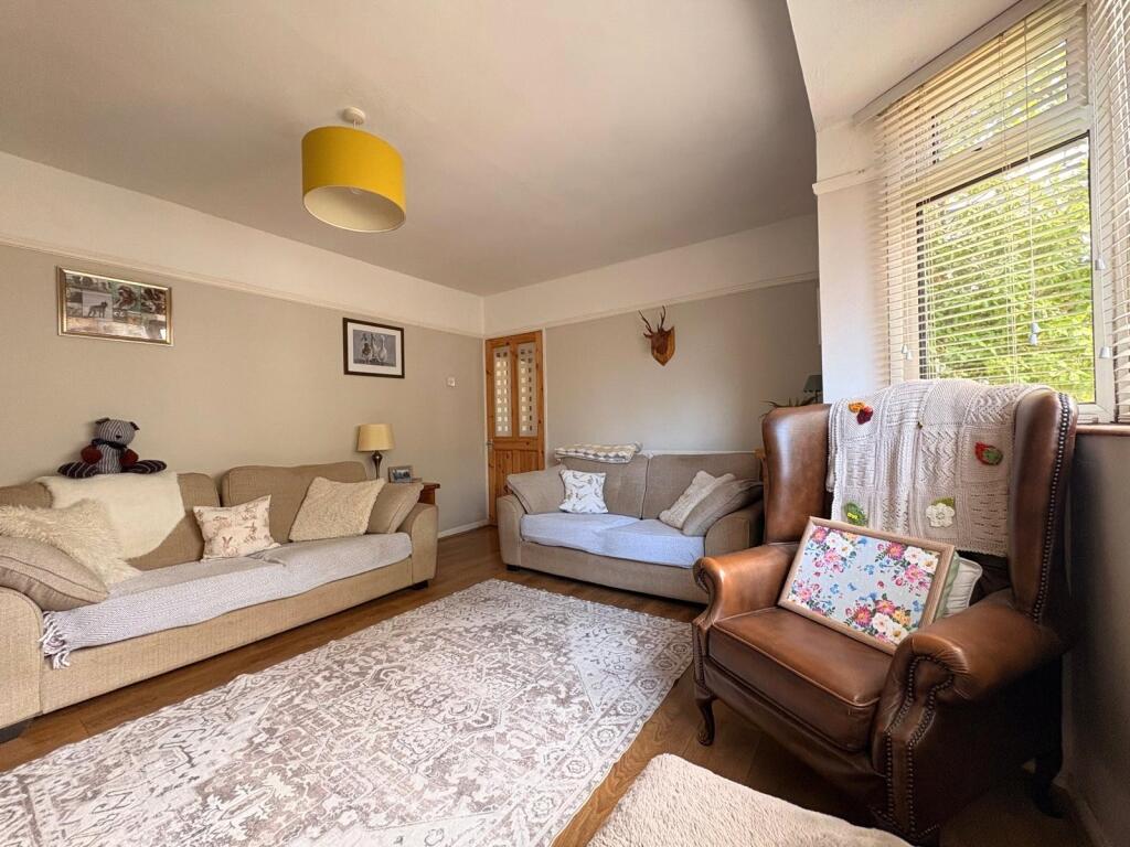 House in Long Buckby - View 4