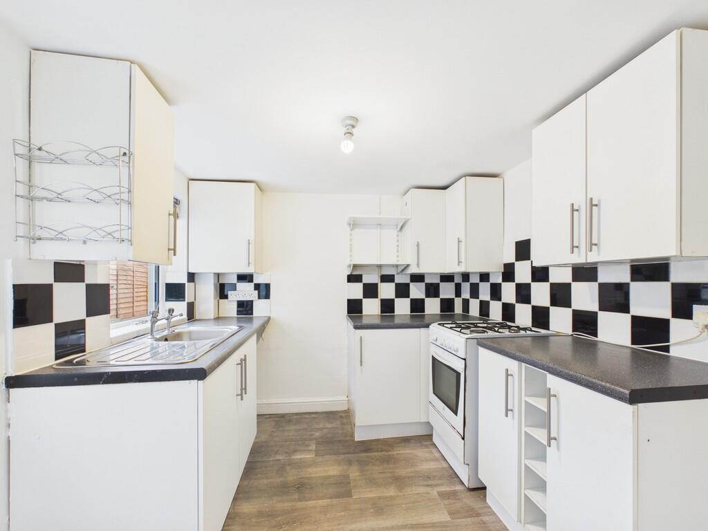 House in Stoke-on-Trent - View 3