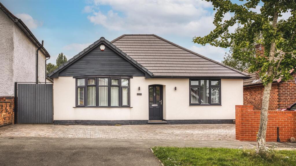 2-bed detached on Brayfield Road, Littleover, Derby, £385,000