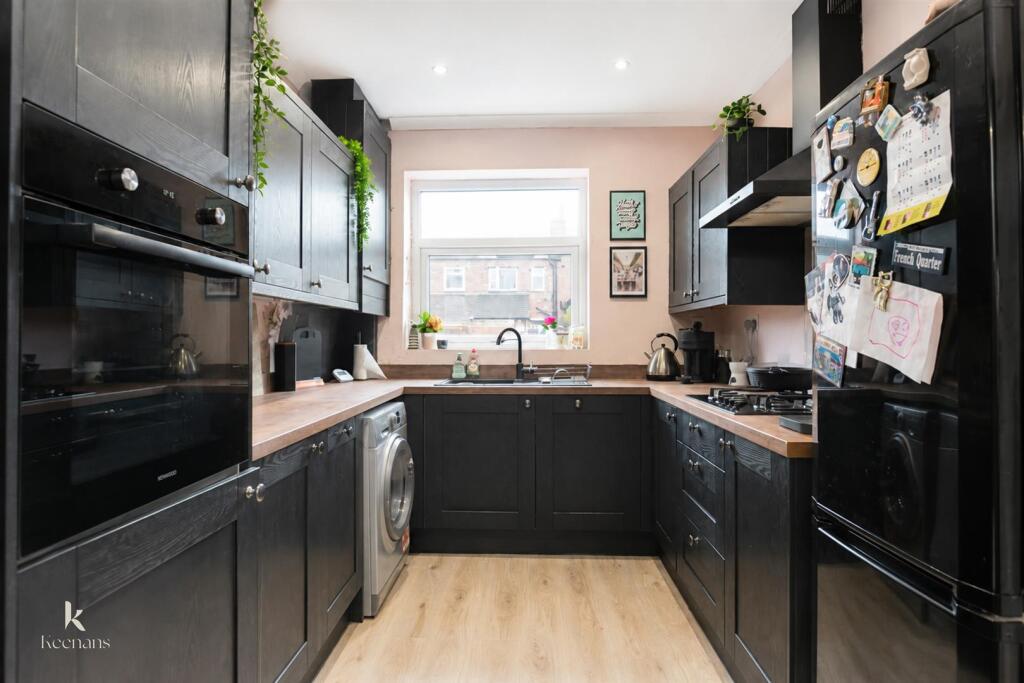House in Salford, Wardley - View 4