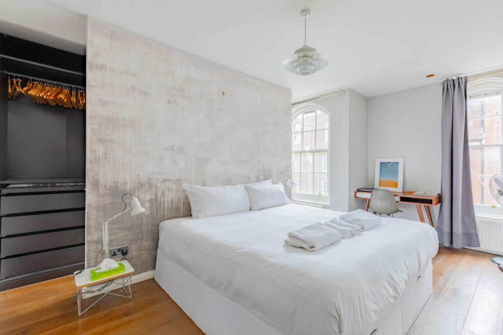 Main image of property: Hedsor House, London, E2