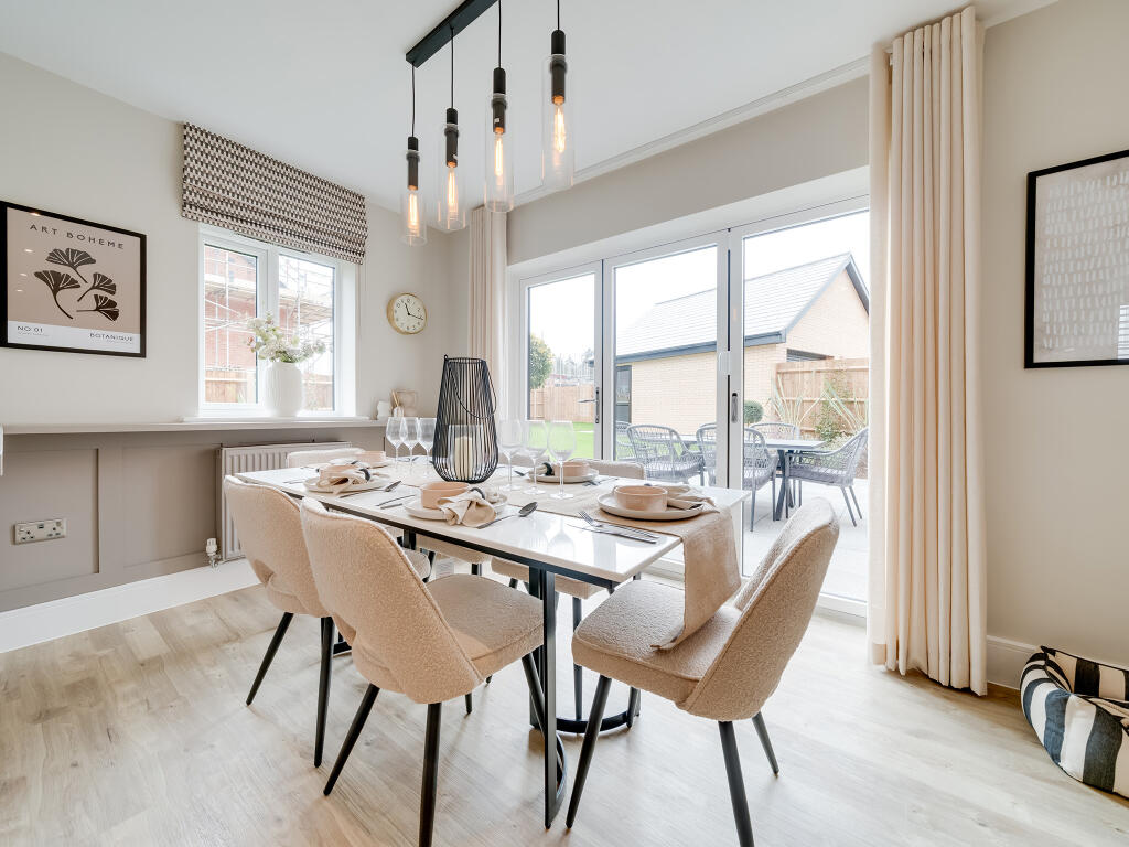 Sicklesmere Road, Bury St Edmunds, IP33 2BS - View 4