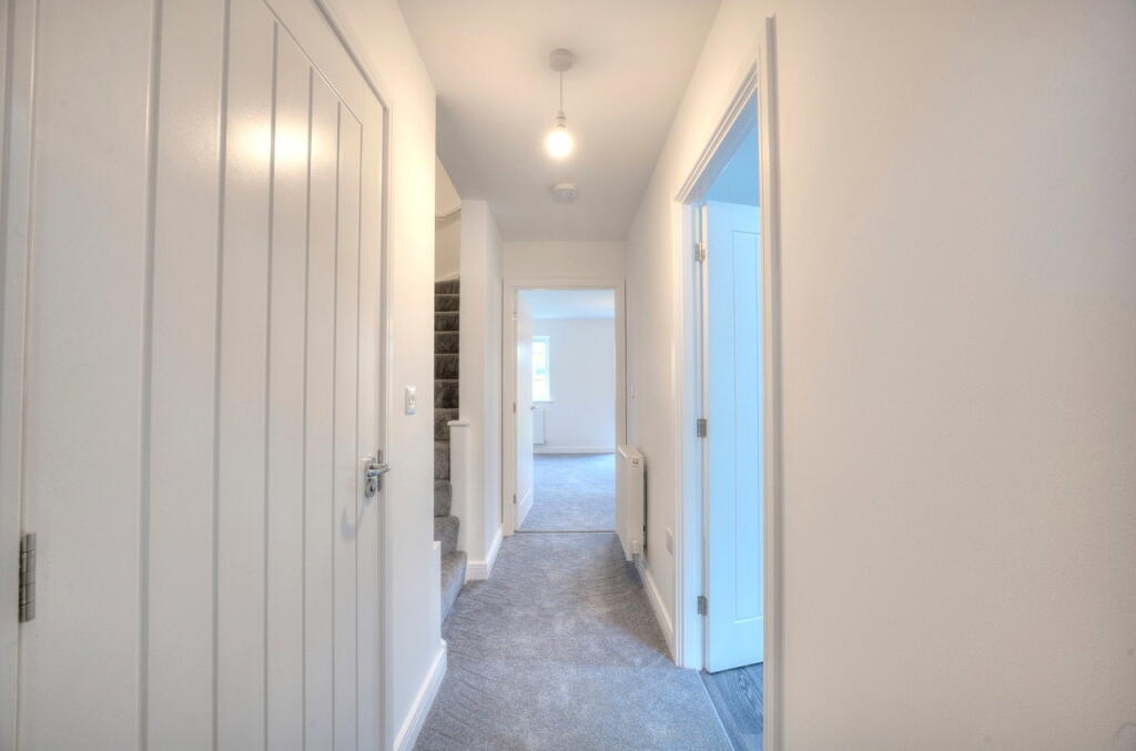 House in South Tyneside, Hebburn - More
