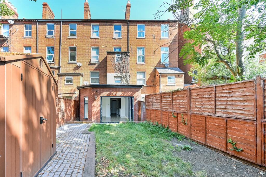 Main image of property: South Street, Reading, RG1