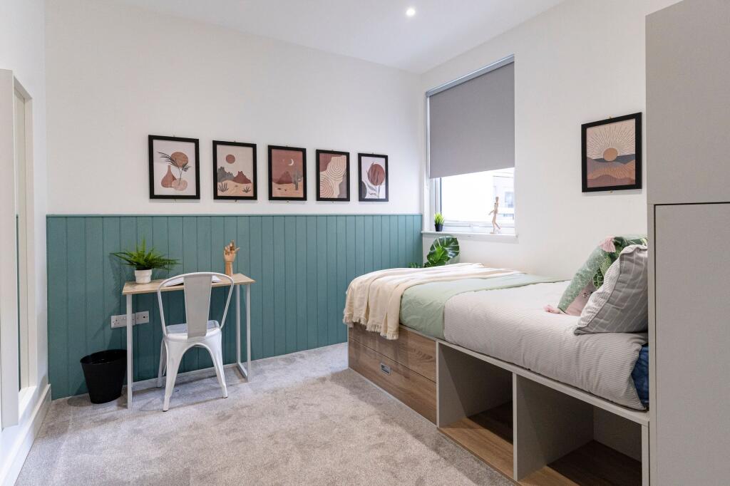 Main image of property: Margate Road, Portsmouth, PO5