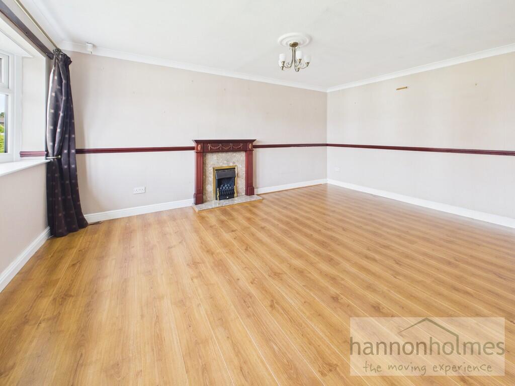 Kempton Avenue, Little Lever, Bolton photo 4