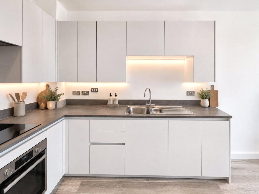 Apartment in Harrow - View 2