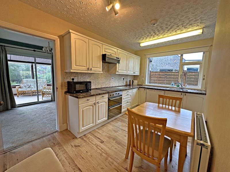 8 St Georges, Castle Douglas, DG7 1LN photo 3