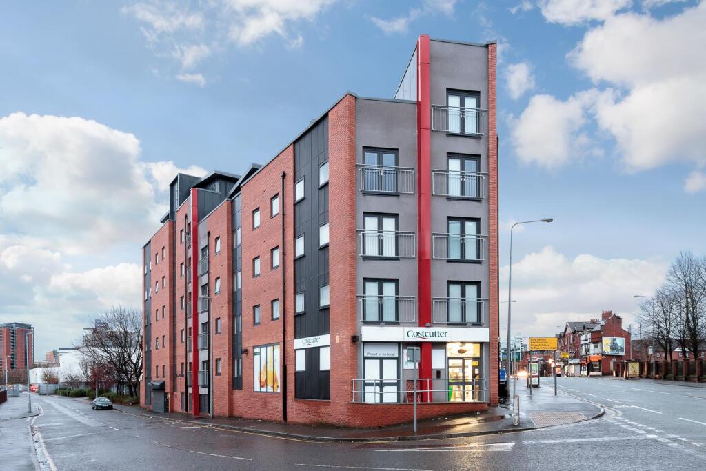 Main image of property: Delta Point, Blackfriars Road, Salford, M3 7EL