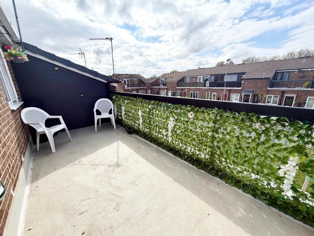 Apartment in Stockton-on-Tees - View 2