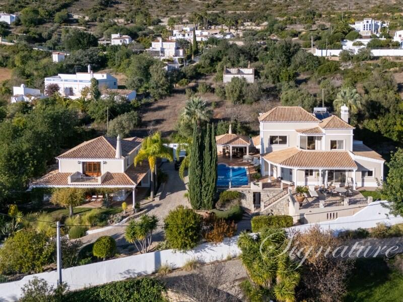 Main image of property: Algarve, Santa Bárbara de Nexe