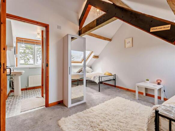 BEDROOM 3