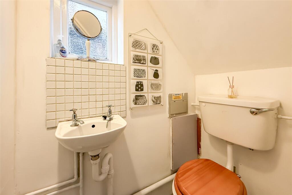 Additional image 16 of Wynchlands Crescent, St. Albans, Hertfordshire, AL4