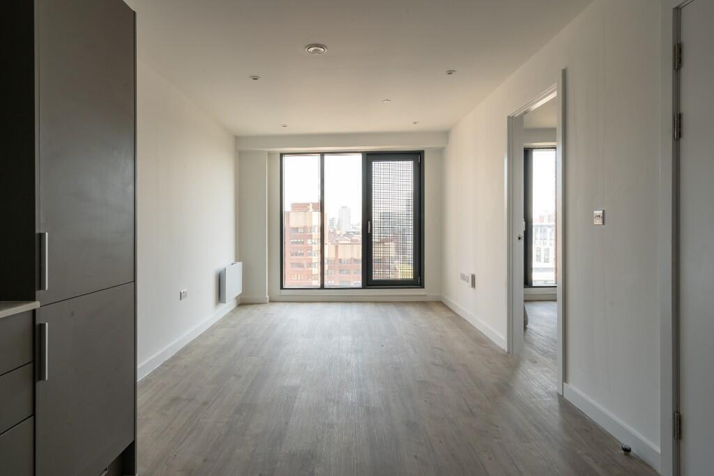 Apartment in Leeds - View 2